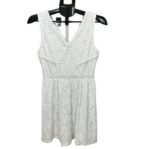 NWT womens mi AMI white SLEEVELESS above knee LACE DRESS zipper MINI size M